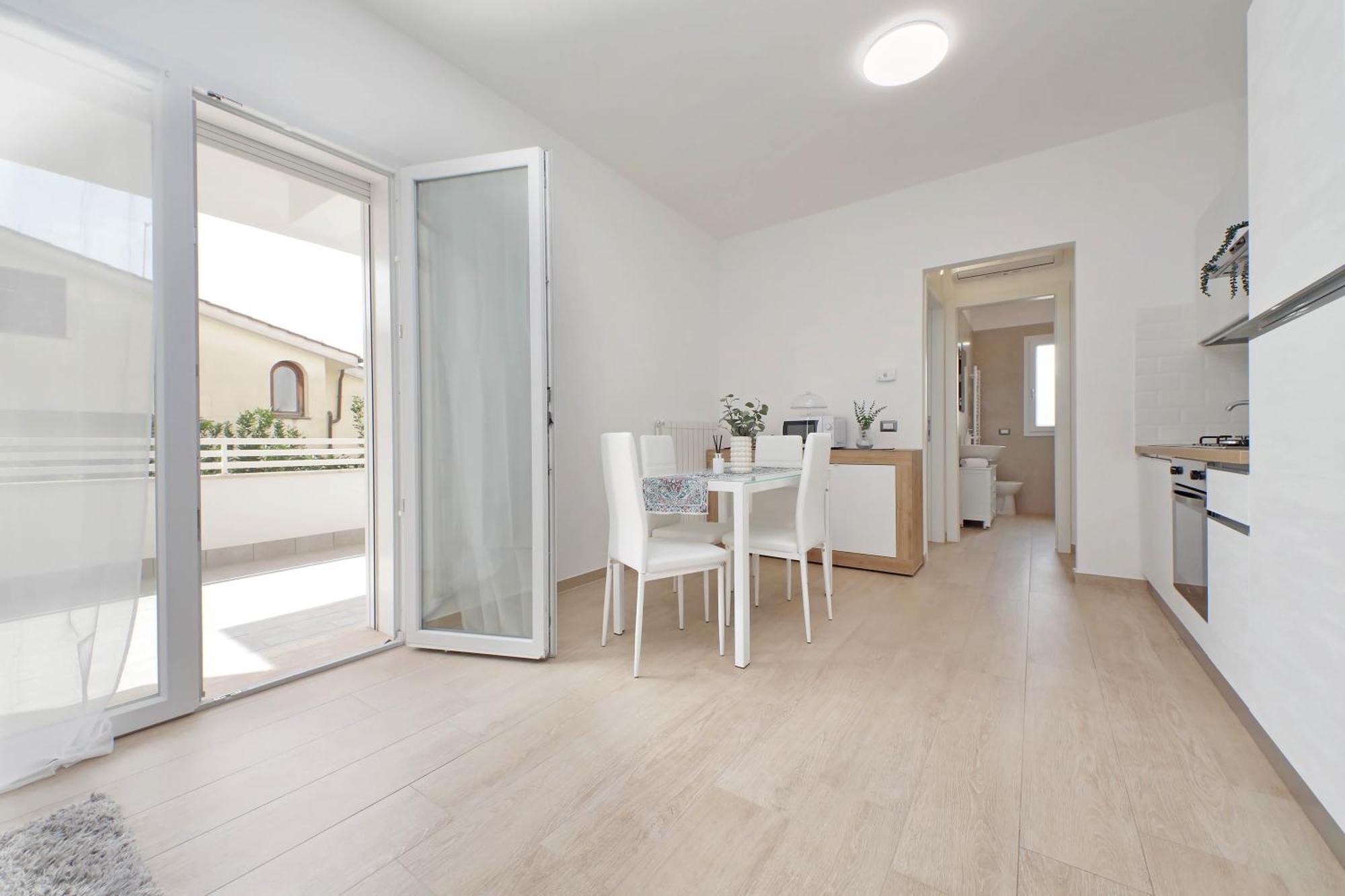 Andrea Home- Collegato A Roma E Aeroporto ฟิวมิชีโน ภายนอก รูปภาพ